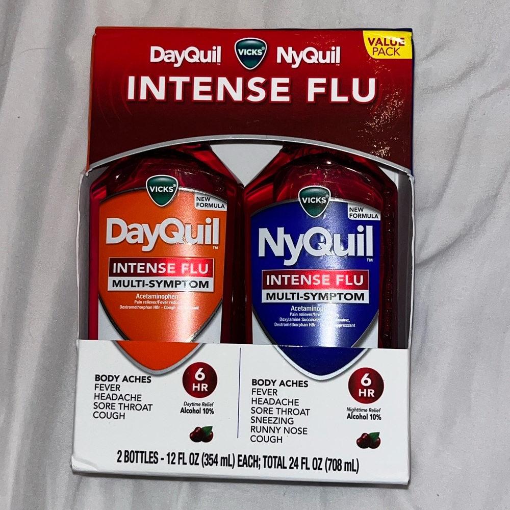 Vicks DayQuil & NyQuil Intense Flu 2-Pack (DayQuil Orange, NyQuil Blue)